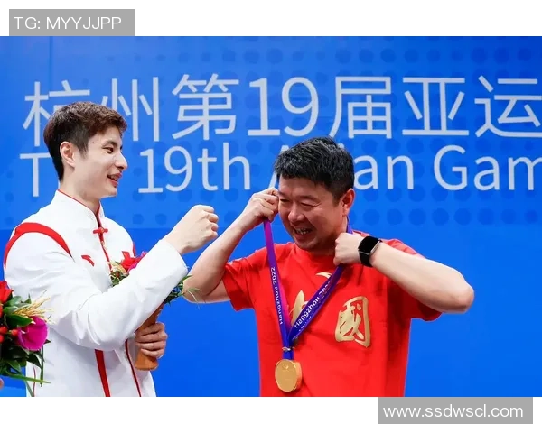 北京羽毛球队团队协作表现卓越荣获全国排名新高引发关注 北京羽毛球队团队协作表现卓越荣获全国排名新高引发关注